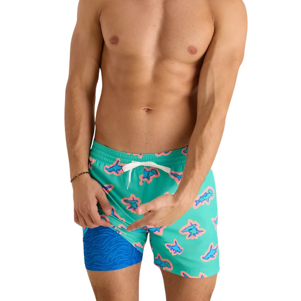 The Best Men's Swim Trunk Brands of 2026, Reviewed by a Fashion Editor