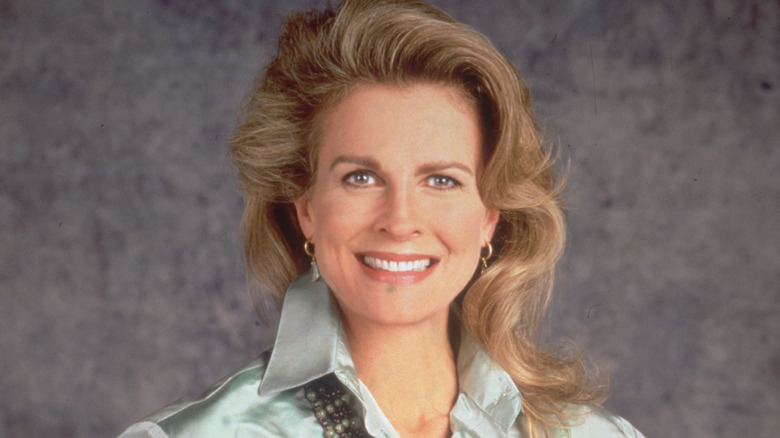 Candice Bergen poses for a promo portrait for "Murphy Brown" (1988)